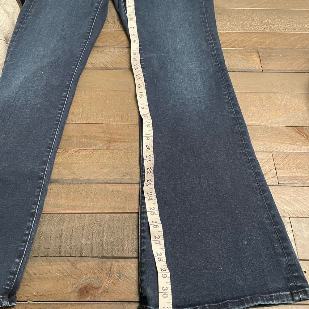 Spanx Classic Blue Women's Jeans - Picture 10 of 10